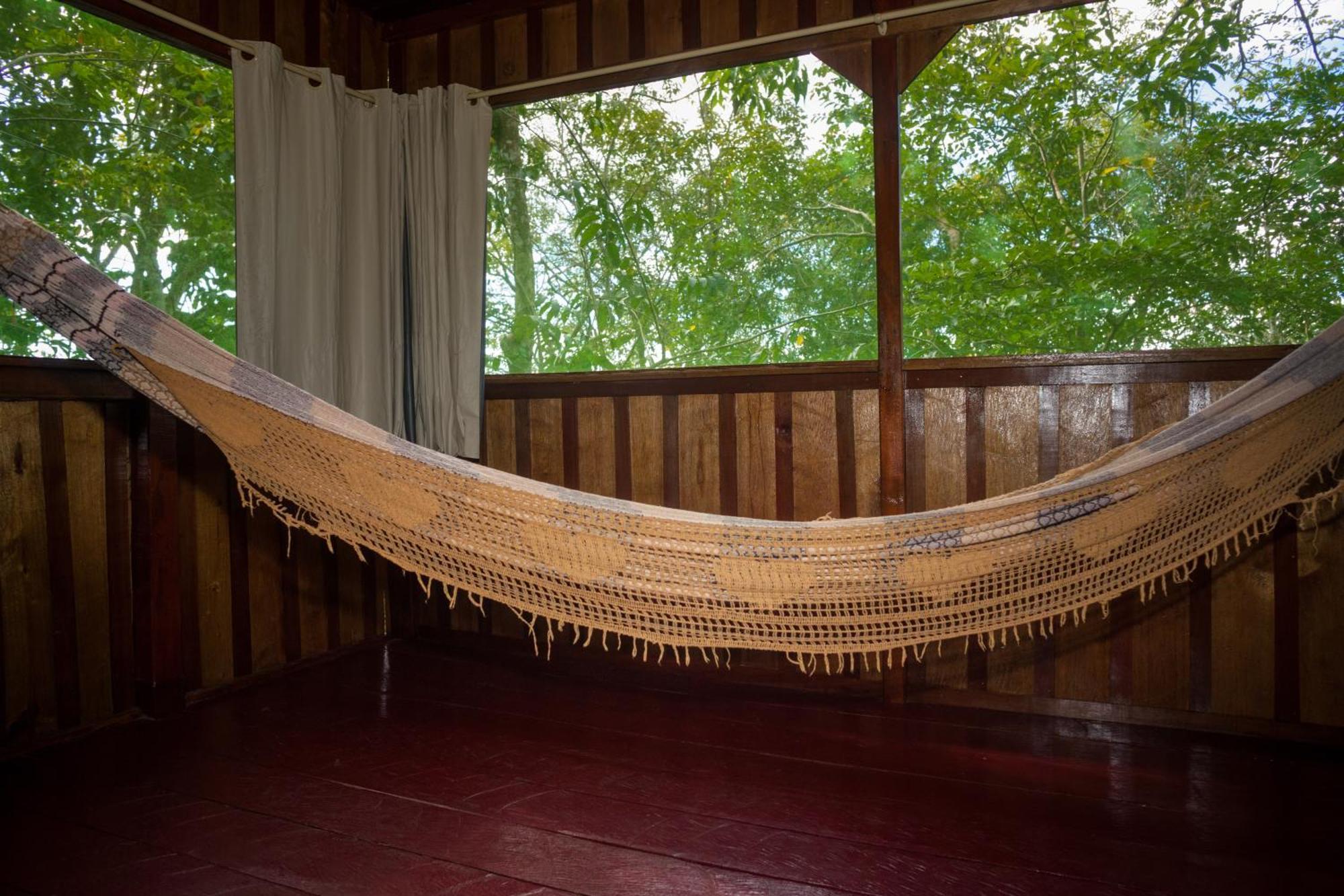 Vista Do Lago Jungle Lodge Cajual Luaran gambar