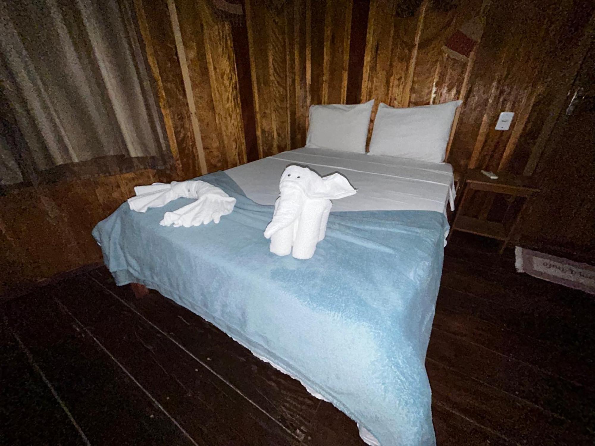 Vista Do Lago Jungle Lodge Cajual Luaran gambar